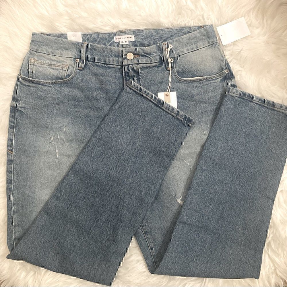 NWT Good  American  ‘Good  Classic’  Distressed High Rise Stretch Jeans - Picture 5 of 10